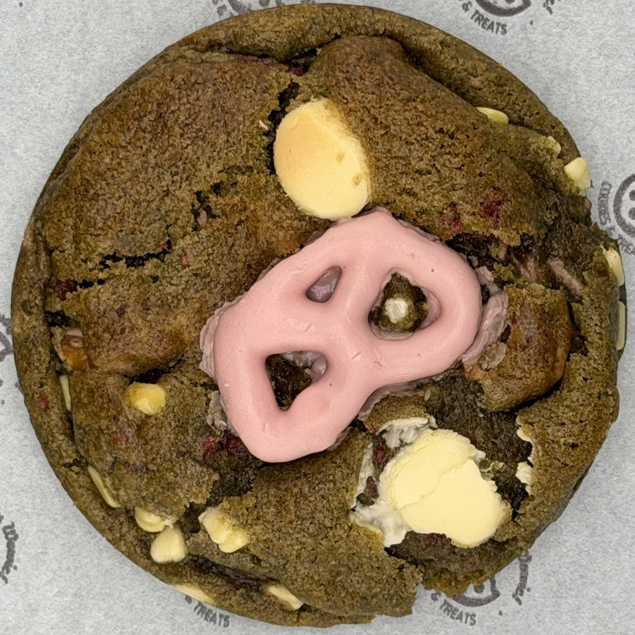 Matcha Strawberry cookie